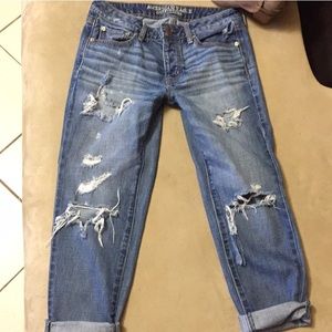 American Eagle Boy Cut Destroyed Cropped Jeans